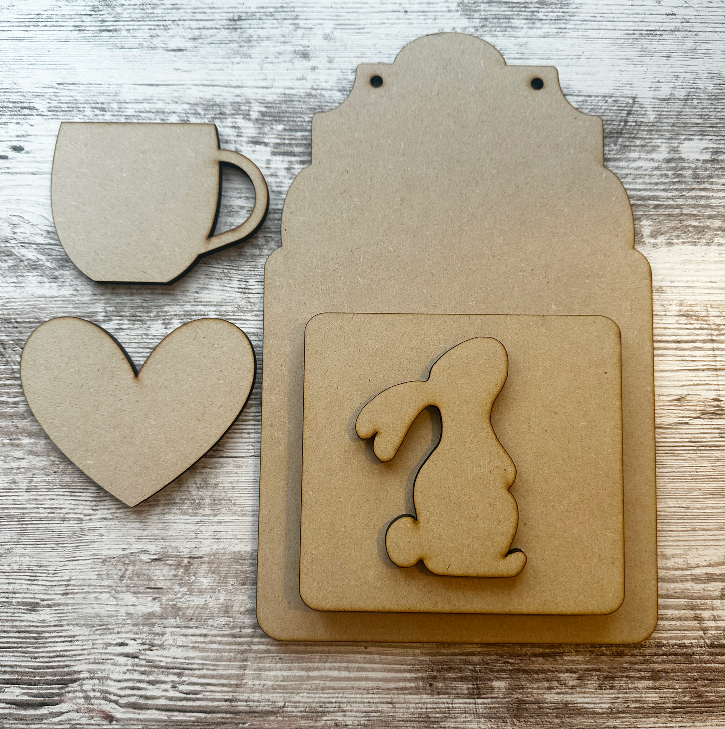 Hanging Plaque with pocket & accessories