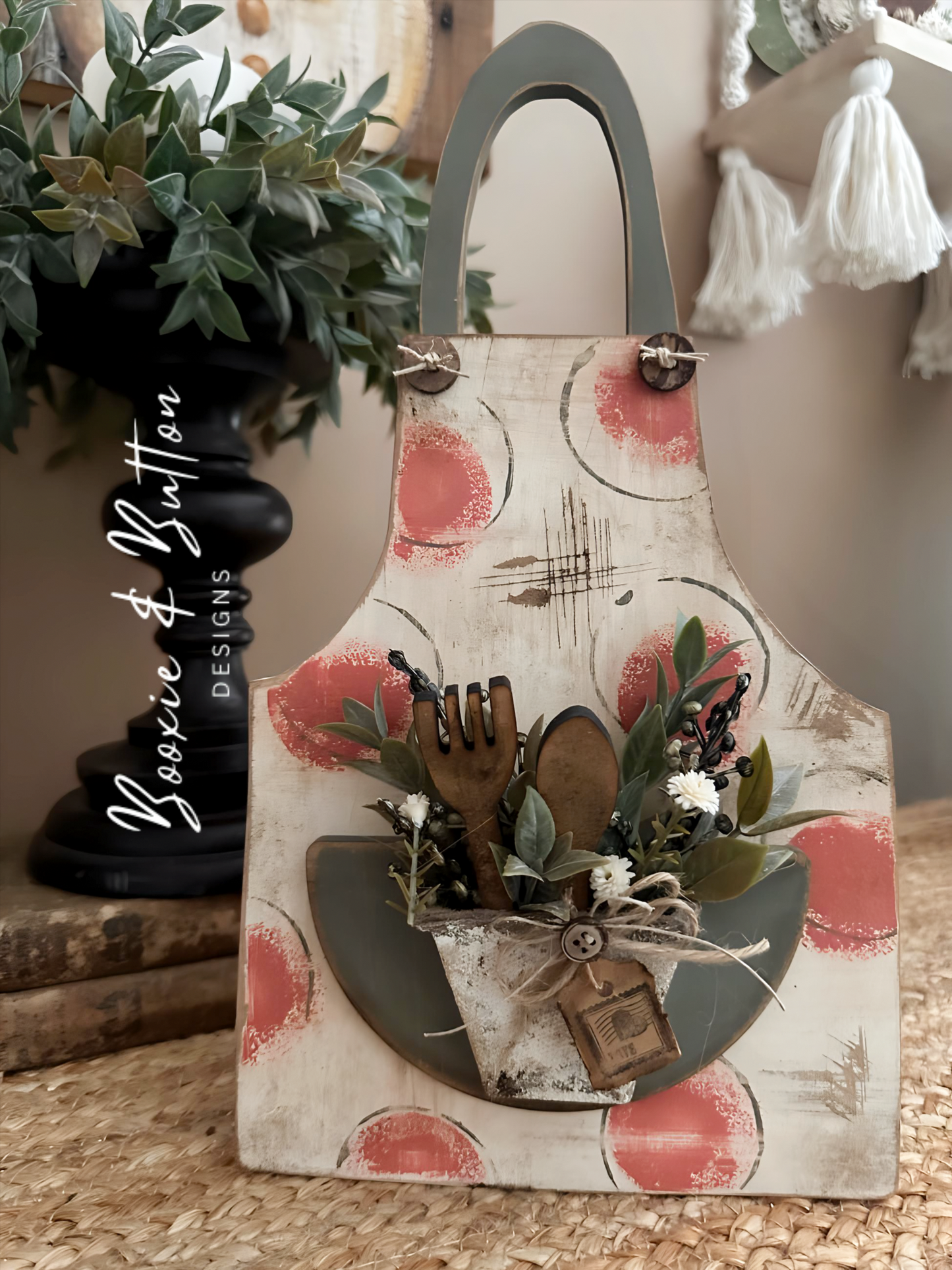 Polka dot apron craft