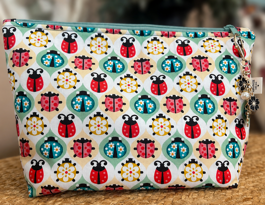 Ladybug essential pouch