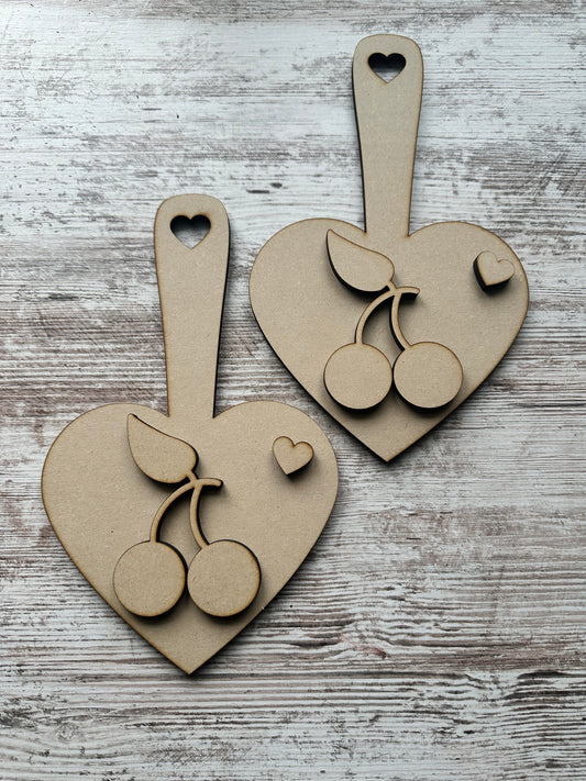 Country spoon set with cherries